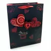 Пакет подарунковий картонний з аплікацією"Love" (23х18х8 см)