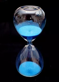 Пісочний годинник "Колба" Синій пісок