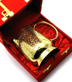 Кружка бронзова позолочена 0,5 л. (15х14,5х10 см)(Velvet Box Beer Mug small GOLD)
