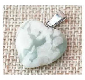 Кулон кам'яний Серце Нефрит 2*0,5*2 см.