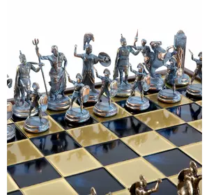 SK4BBLU шахи "Manopoulos", "Грецька міфологія",латунь, у дерев'яному футлярі, сині 34х34см, 3 кг