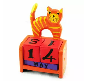 Календар настільний "Кіт" дерево помаранчевий (14,5х10х5,5 см)