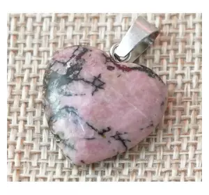 Кулон кам'яний Серце Родоніт 2*0,5*2 см.