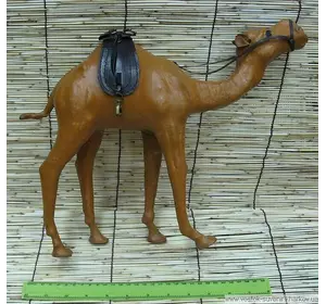 Верблюд шкіра (28х33х10 см)(12")