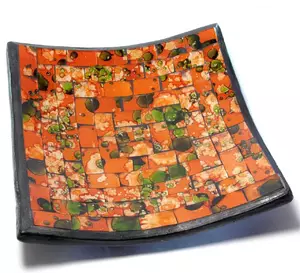 Блюдо теракотове з помаранчевою мозаїкою